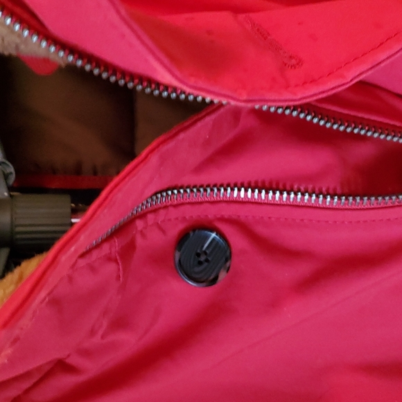 Gap men's small winter parka can . Very warm - Picture 3 of 4